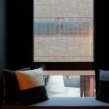 Friends Zeche Zollverein 4*